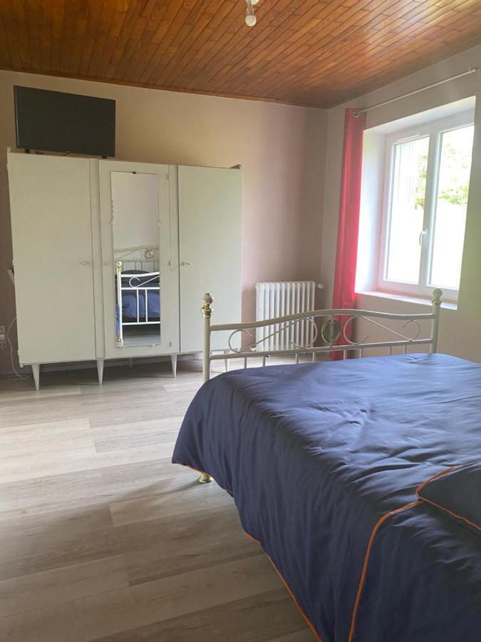 Gite La Garrigue Montbarla Екстериор снимка
